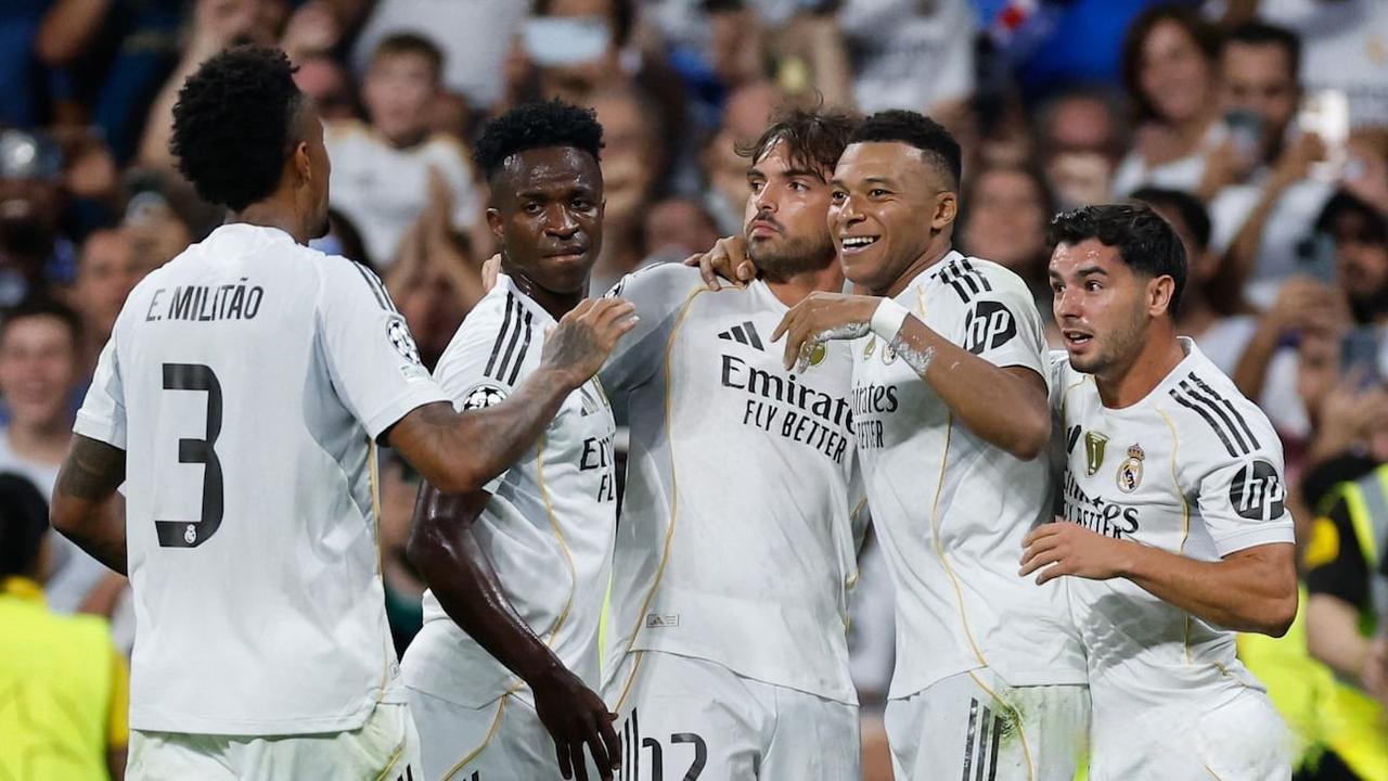 火箭哈登连续三场得分30+