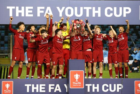 新加坡博彩地标发展经验