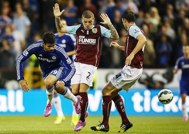 高效！杜兰特首节8投6中，75%命中率独得13分