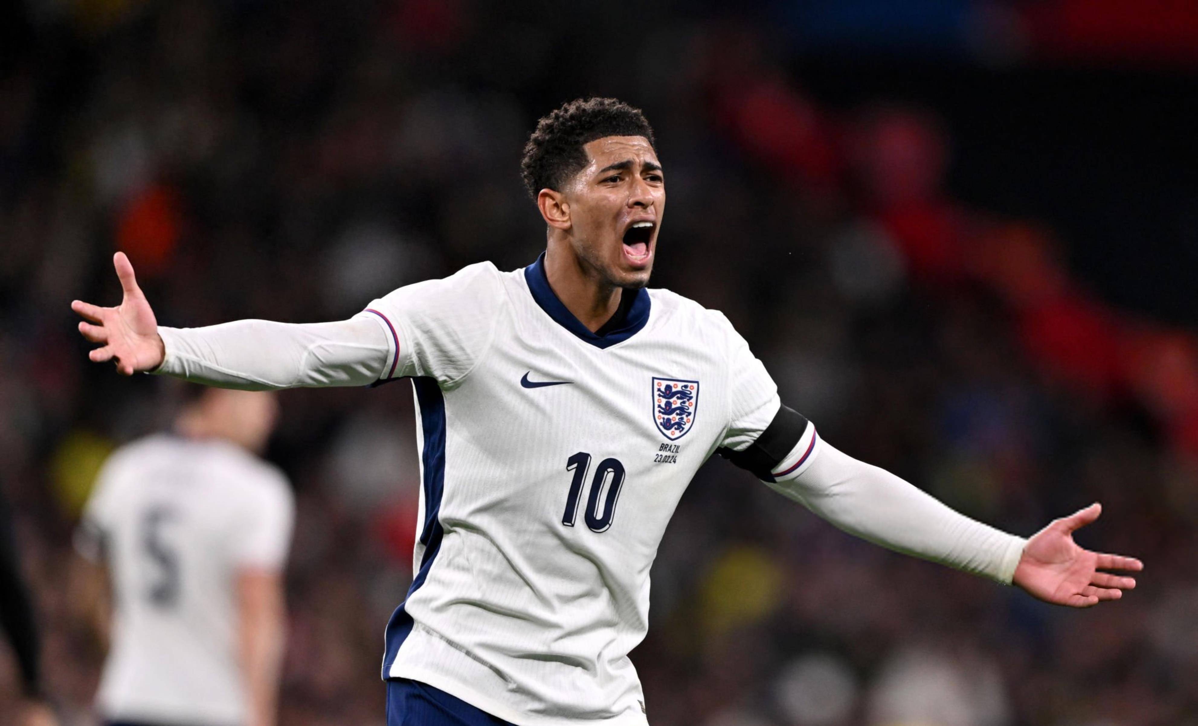 英超：利物浦客场3-2险胜诺维奇